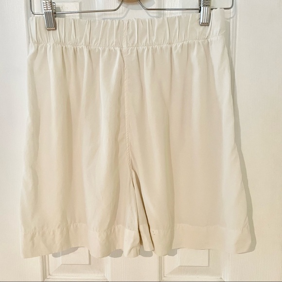 Elizabeth Suzann Silk Ivory Cream Florence High Waisted Shorts - Picture 2 of 11